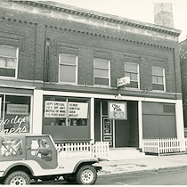 City Fish and Tallmadge Dry Cleaners